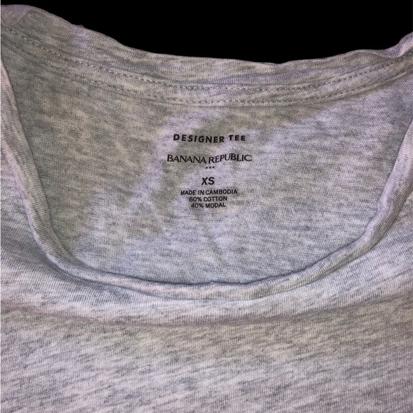 Banana Republic Designer Tee - Picture 3 of 4